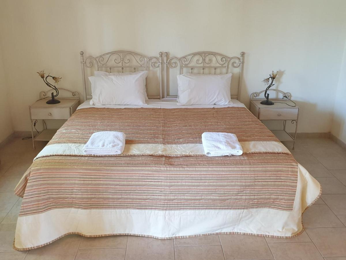 Olive Villas Anapaftiria Экстерьер фото