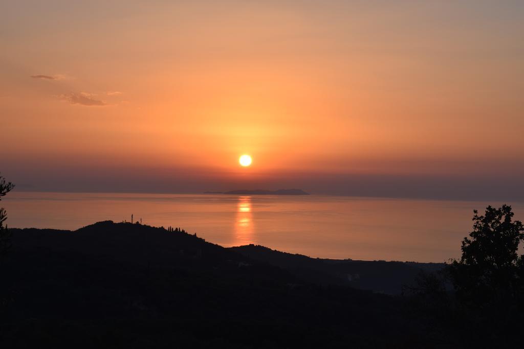 Olive Villas Anapaftiria Экстерьер фото