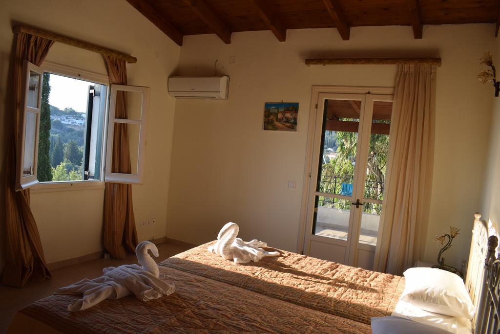 Olive Villas Anapaftiria Экстерьер фото